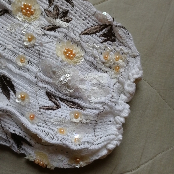 ZARA Sequin Beaded Blouse Lightweight Knit Sweater Top Medium-Large NWT - Picture 8 of 13